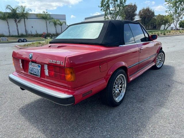 BMW Série 3 - 325 IA E30 CABRIOLET rouge BVA 1990