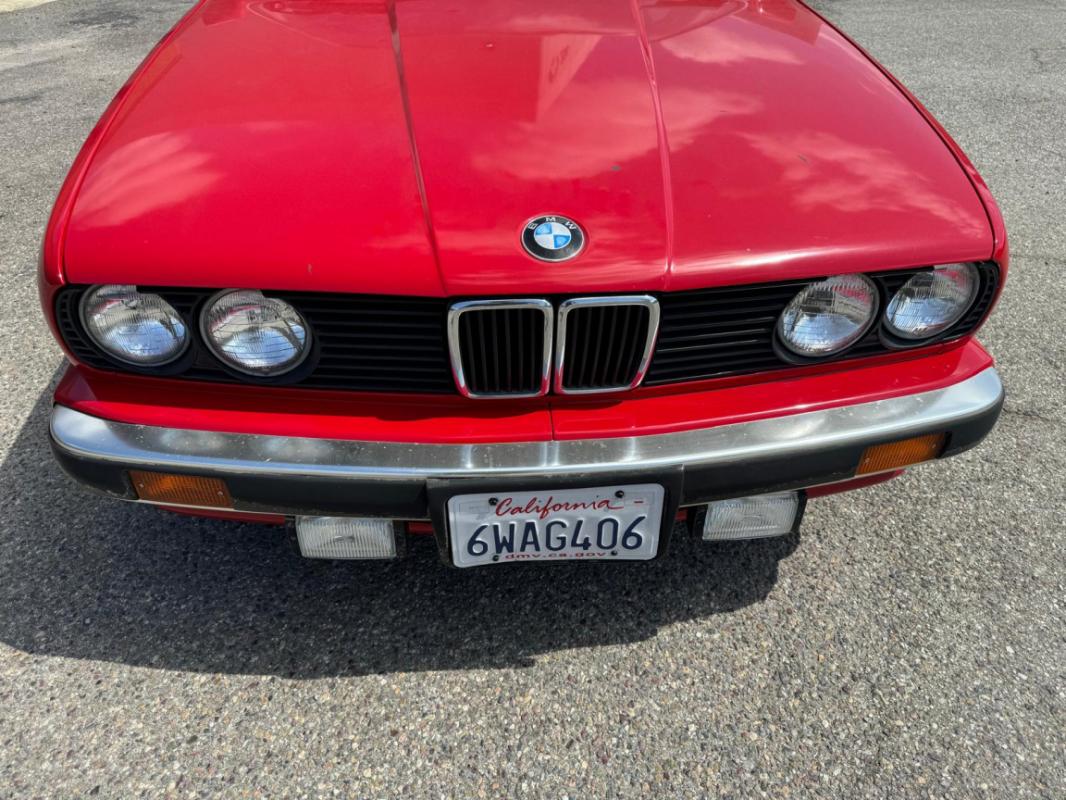 BMW Série 3 - 325 IA E30 CABRIOLET rouge BVA 1990