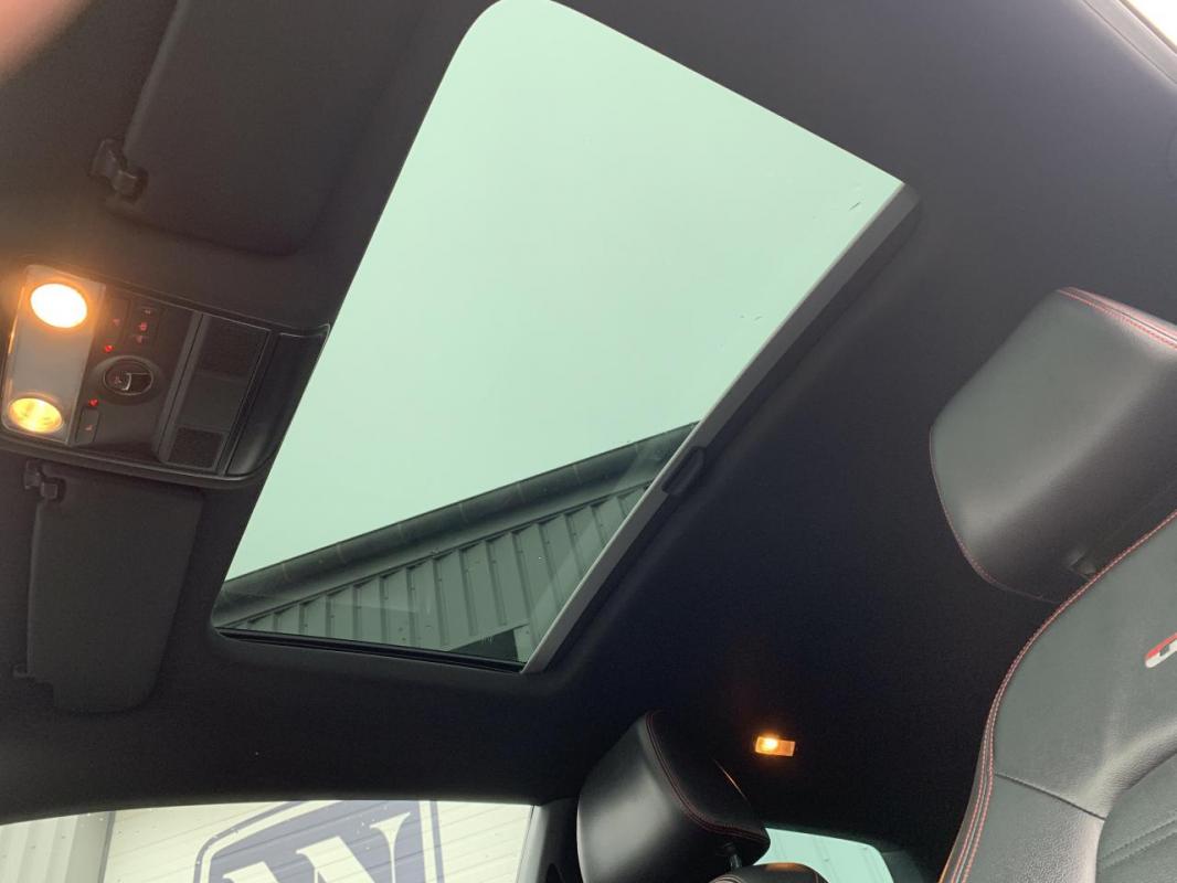 Volkswagen Scirocco - 2.0 TSI GTS 210 CH - GARANTIE 6 MOIS