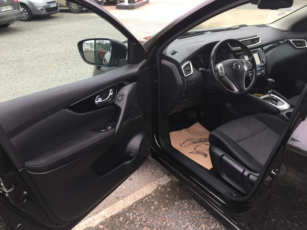 Nissan Qashqai - DIGT 1.2 115 XTRONIC NCONNECTA