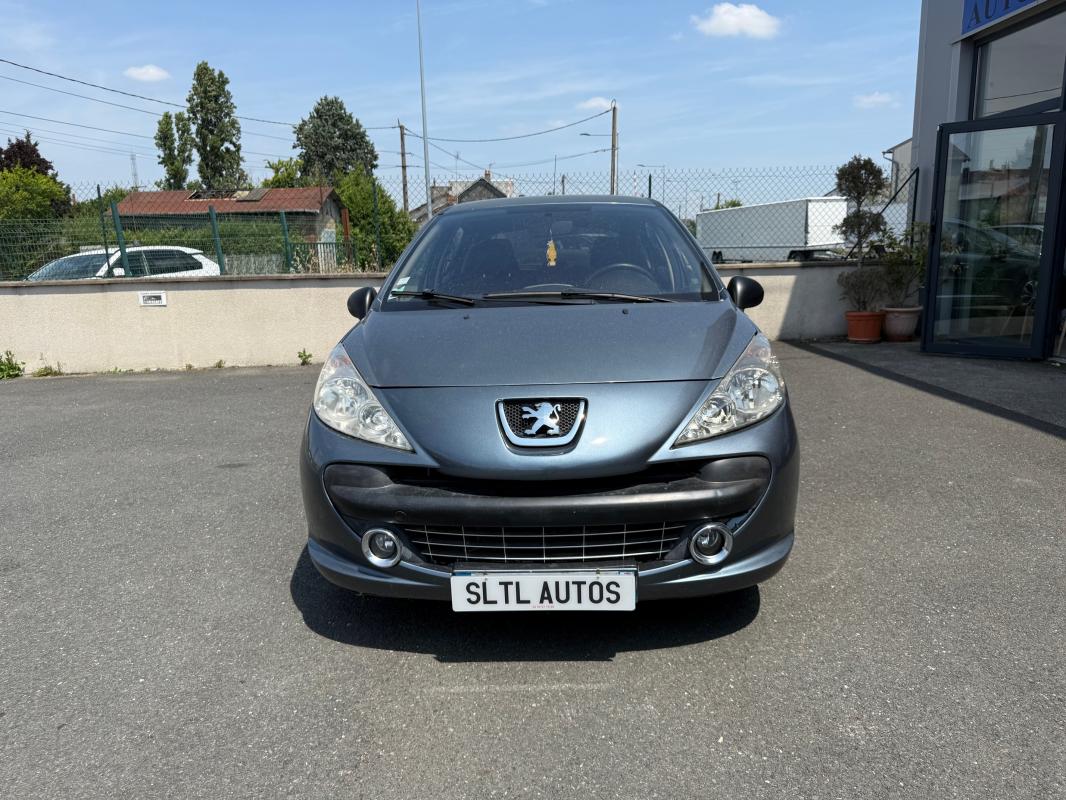 Peugeot 207 - 1.6 HDI 90 CH GARANTIE 6 MOIS / REPRISE POSSIBLE