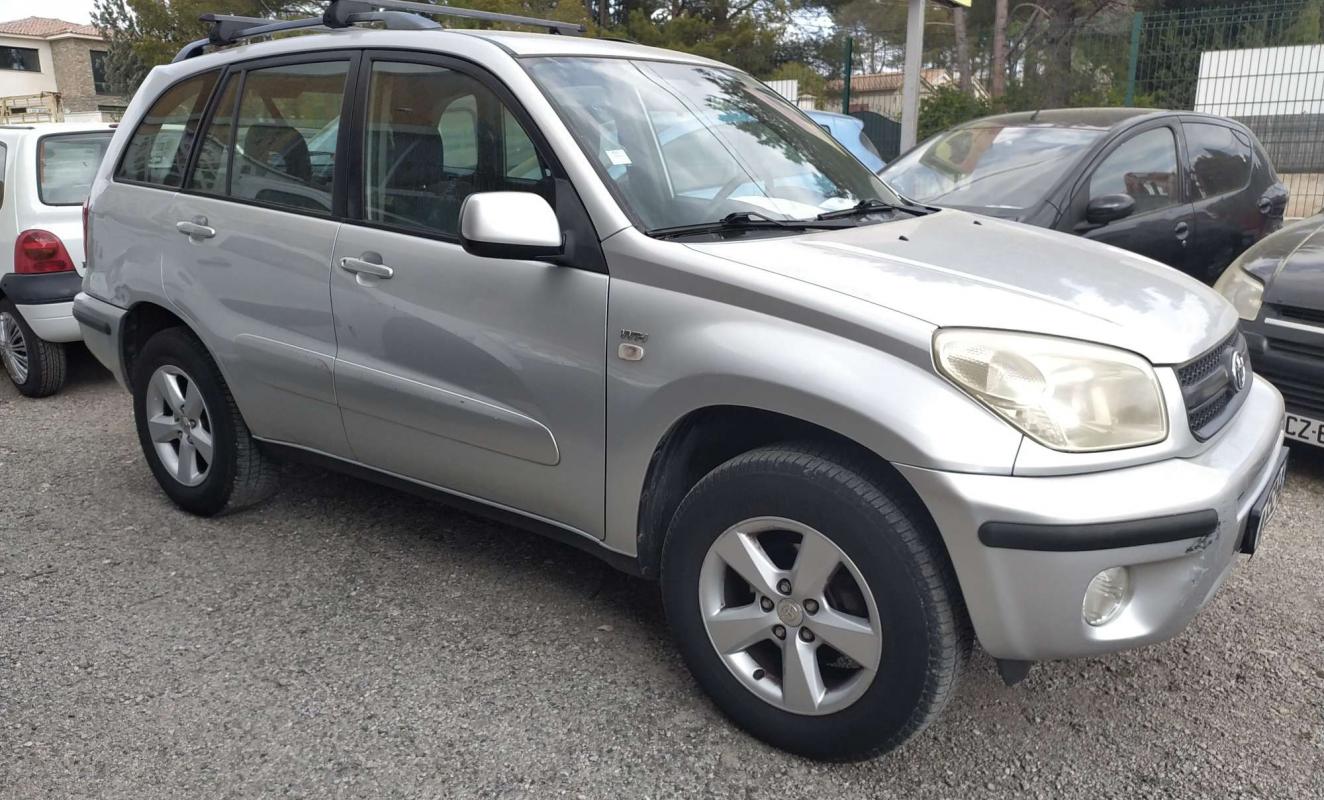 Toyota RAV4 VVTI GX 150CV