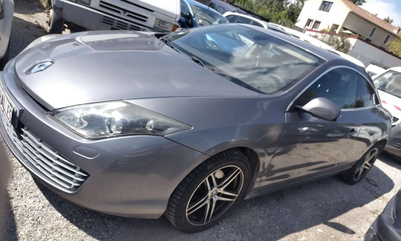 Renault Laguna Coupé - 2.0 DCI 150CV DYNAMIQUE