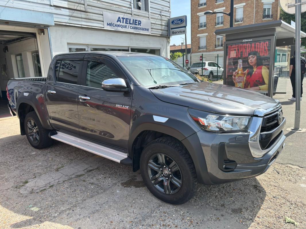 Toyota Hilux - IV 4WD 2.8 D-4D 205 DOUBLE CABINE